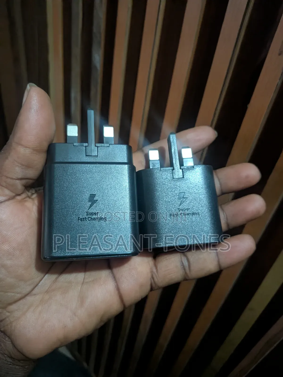 Type Charger Head