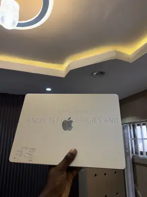 Laptop Apple MacBook Air 2026 M5 16GB Apple M5 SSD 512GB