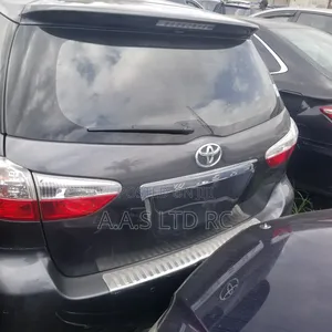 Toyota Wish 2011 Gray