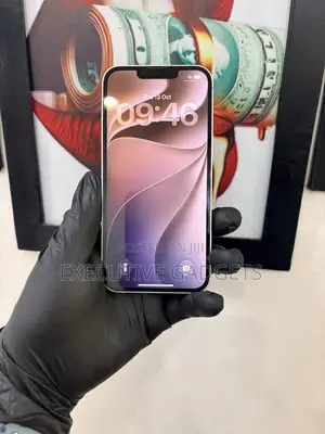 Apple iPhone 13 256 GB Pink