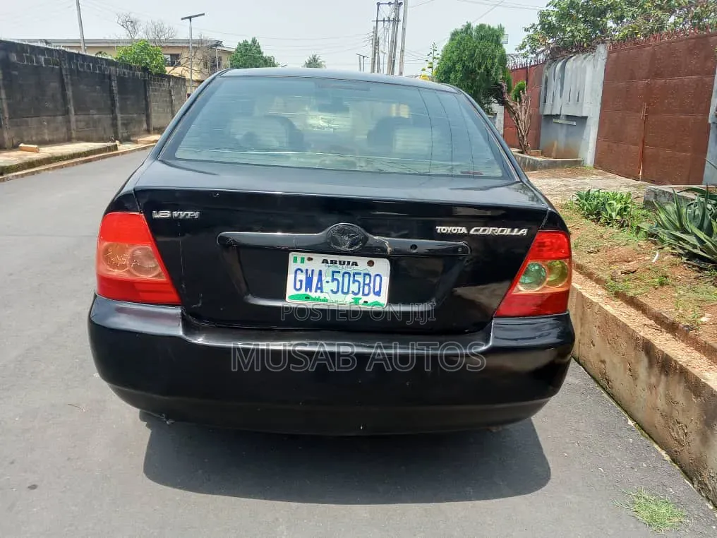 Toyota Corolla 2003 Black