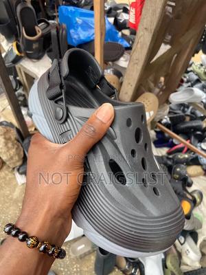 Sturdy Crocs Clogs for Men & Women–Everyday Slippers|Pay on Delivery