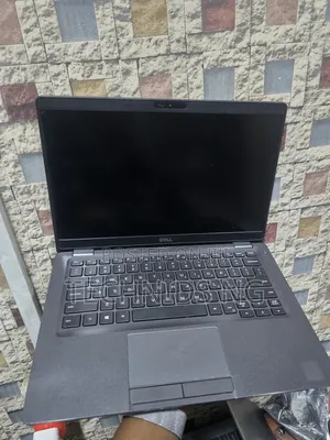 Laptop Dell Latitude 5300 16GB Intel Core i7 SSD 512GB