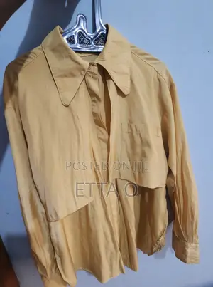 Quality Thrift Top (Size 12)