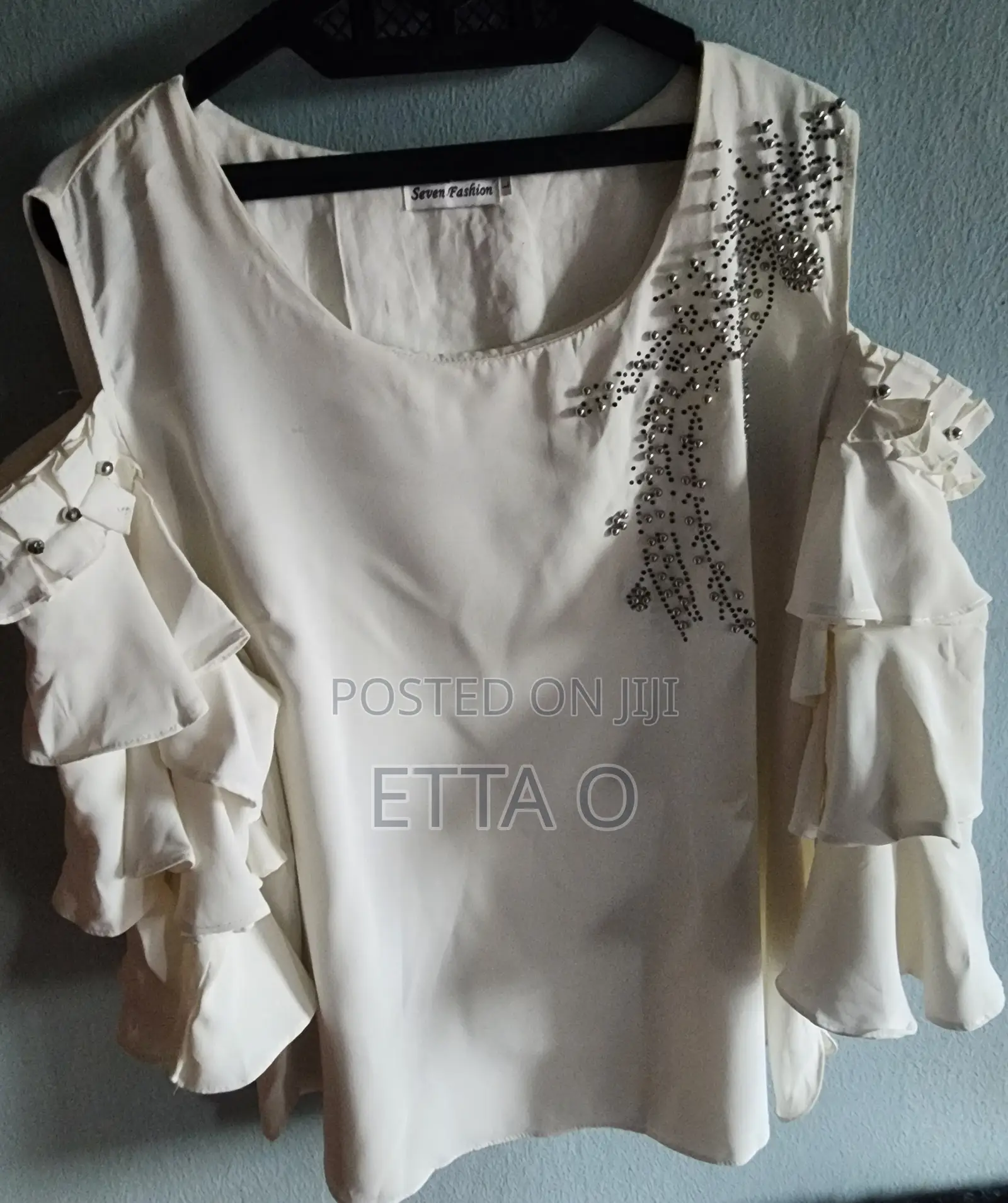 Quality Thrift Top (Size 10-16) Free Size