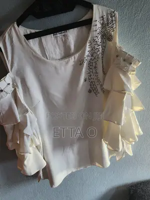 Quality Thrift Top (Size 10-16) Free Size