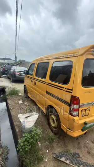 Suzuki Every 2008 Yellow