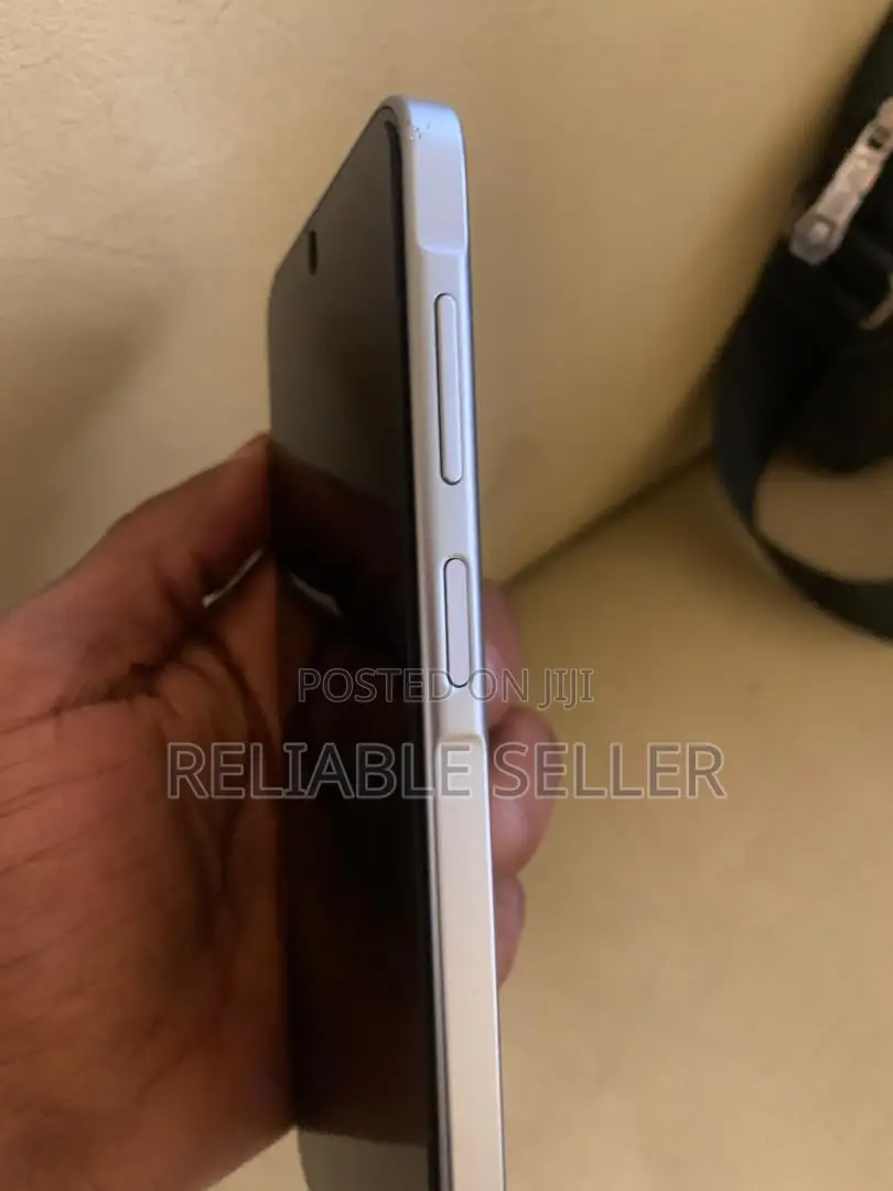 Samsung Galaxy A17 128 GB Gray