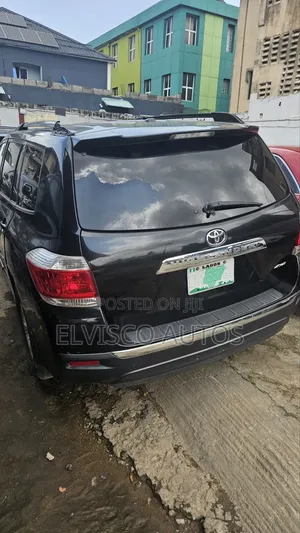 Toyota Highlander 2012 Black