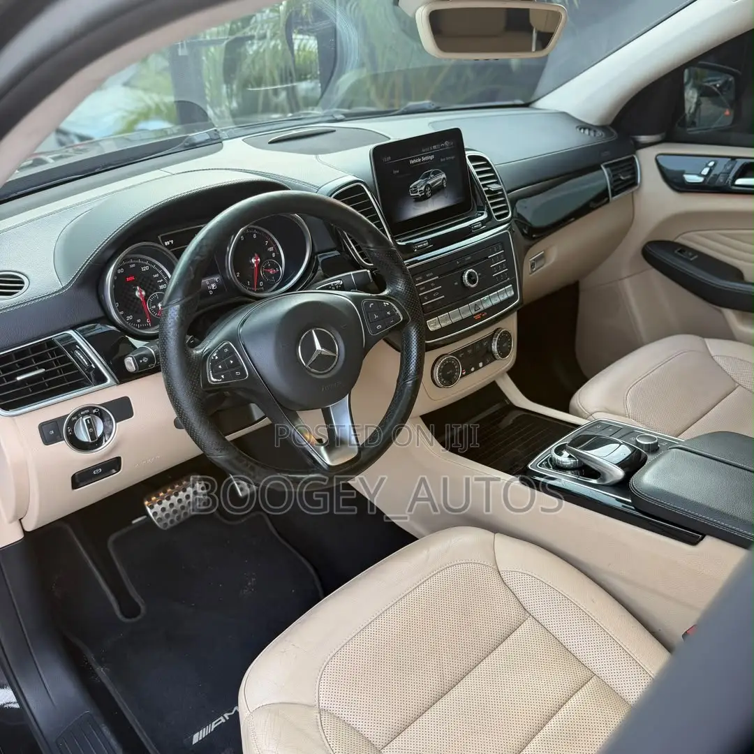 Mercedes-Benz GLE-Class 2017 Black