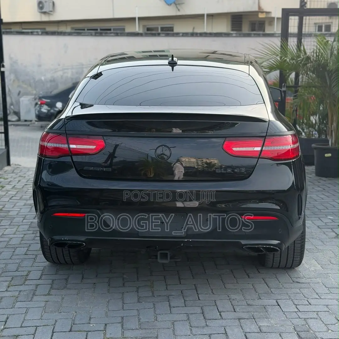 Mercedes-Benz GLE-Class 2017 Black