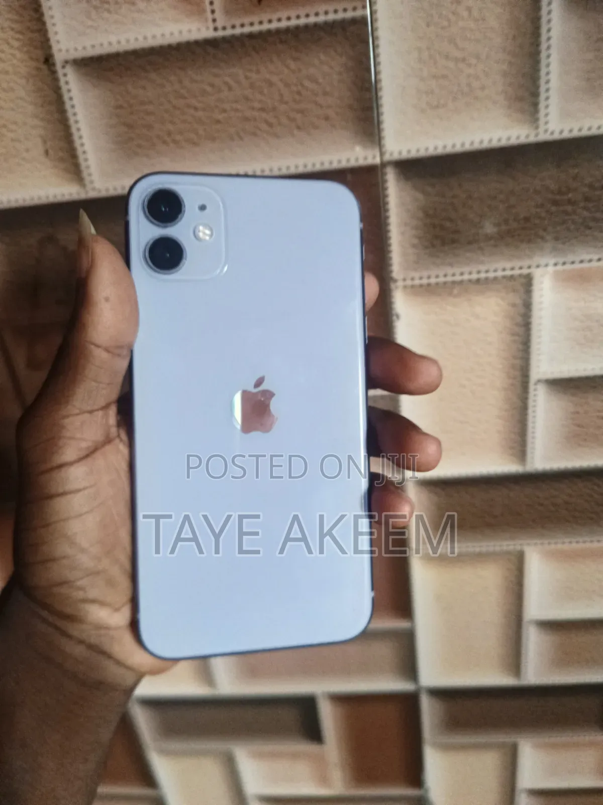 Apple iPhone 11 64 GB White
