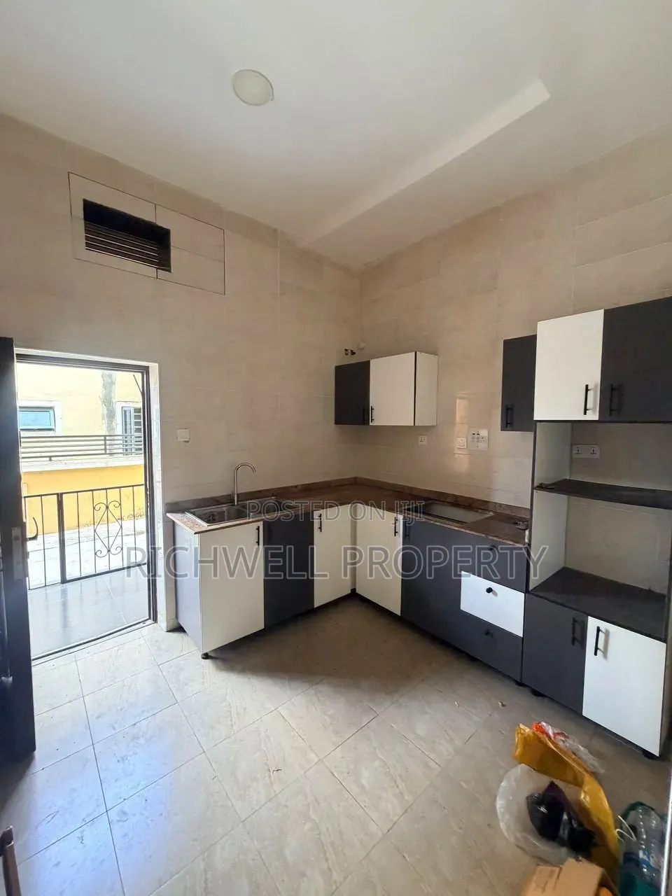2bdrm Duplex in S & T, Jericho Gra, for rent