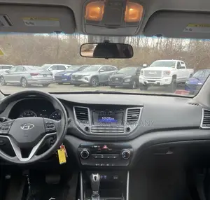 Hyundai Tucson Limited AWD 2017 Red