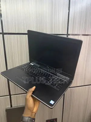 Laptop Dell Precision 7720 16GB Intel Core i7 SSD 512GB