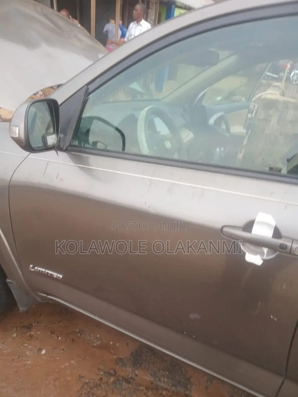 Toyota RAV4 2011 Brown