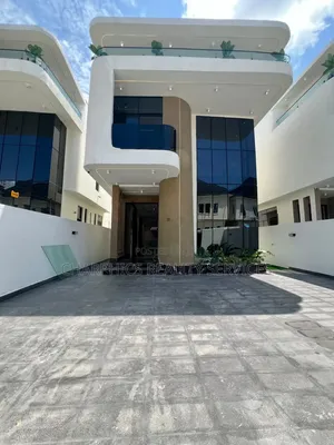 5bdrm Duplex in Off Lekki-Epe Expressway for sale