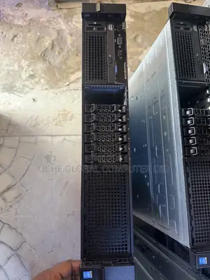 Server Dell PowerEdge R730 64GB Intel Xeon HDD 3T