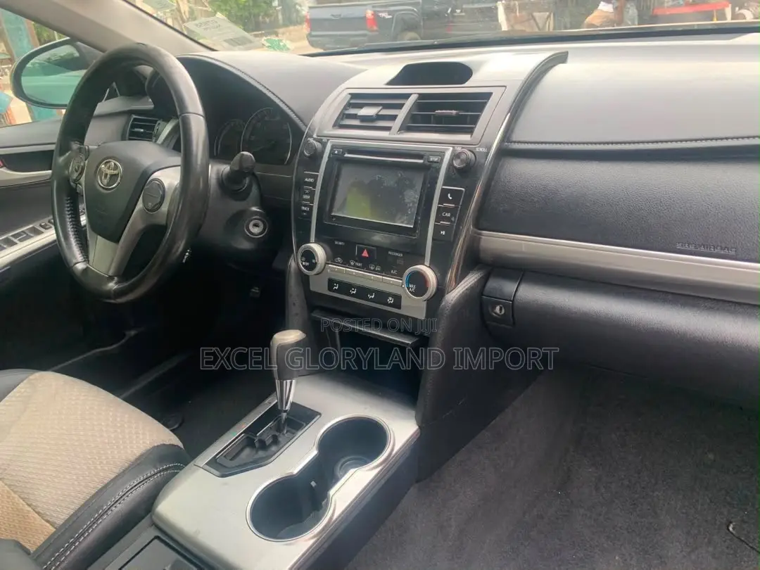 Toyota Camry 2013 Gray