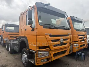 Foreign Used Howo Tractor Head 371HP Truck.