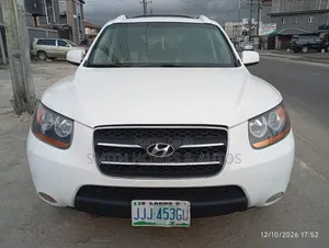 Hyundai Santa Fe 2009 White