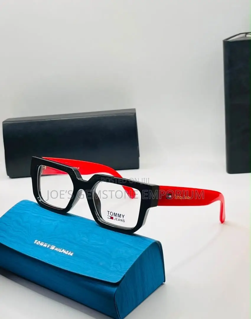 Tommy Jeans Glasses