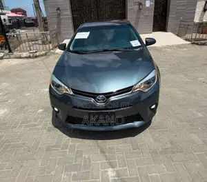 Toyota Corolla LE 4dr Sedan (1.8L 4cyl CVT) 2016 Blue