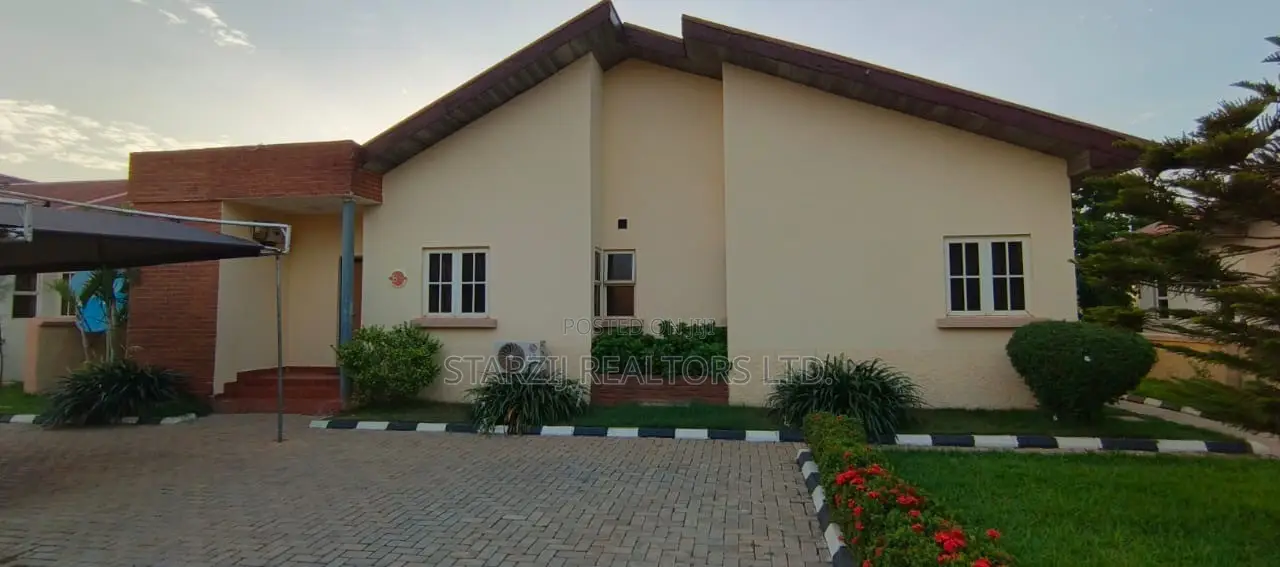 3 Bedroom Shortlet Apartment in Apo Dutse 5OK PER ROOM