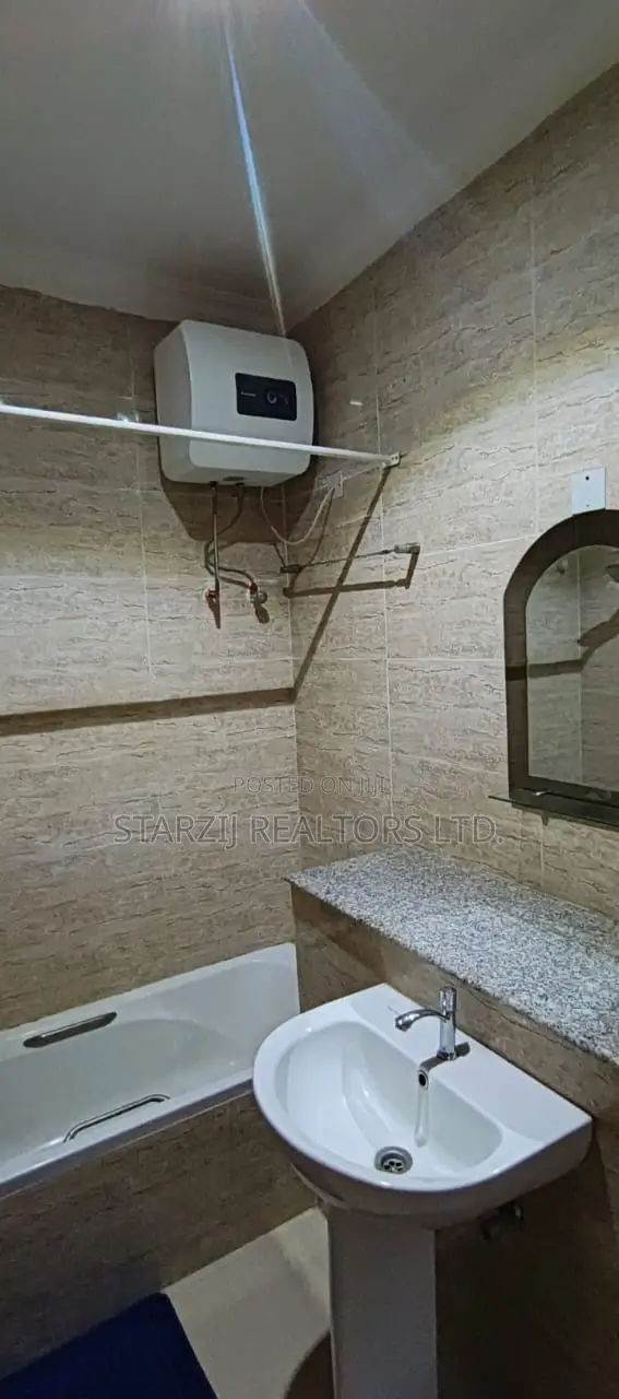 3 Bedroom Shortlet Apartment in Apo Dutse 5OK PER ROOM