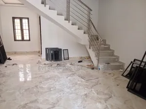 2bdrm Duplex in Ushafa for rent