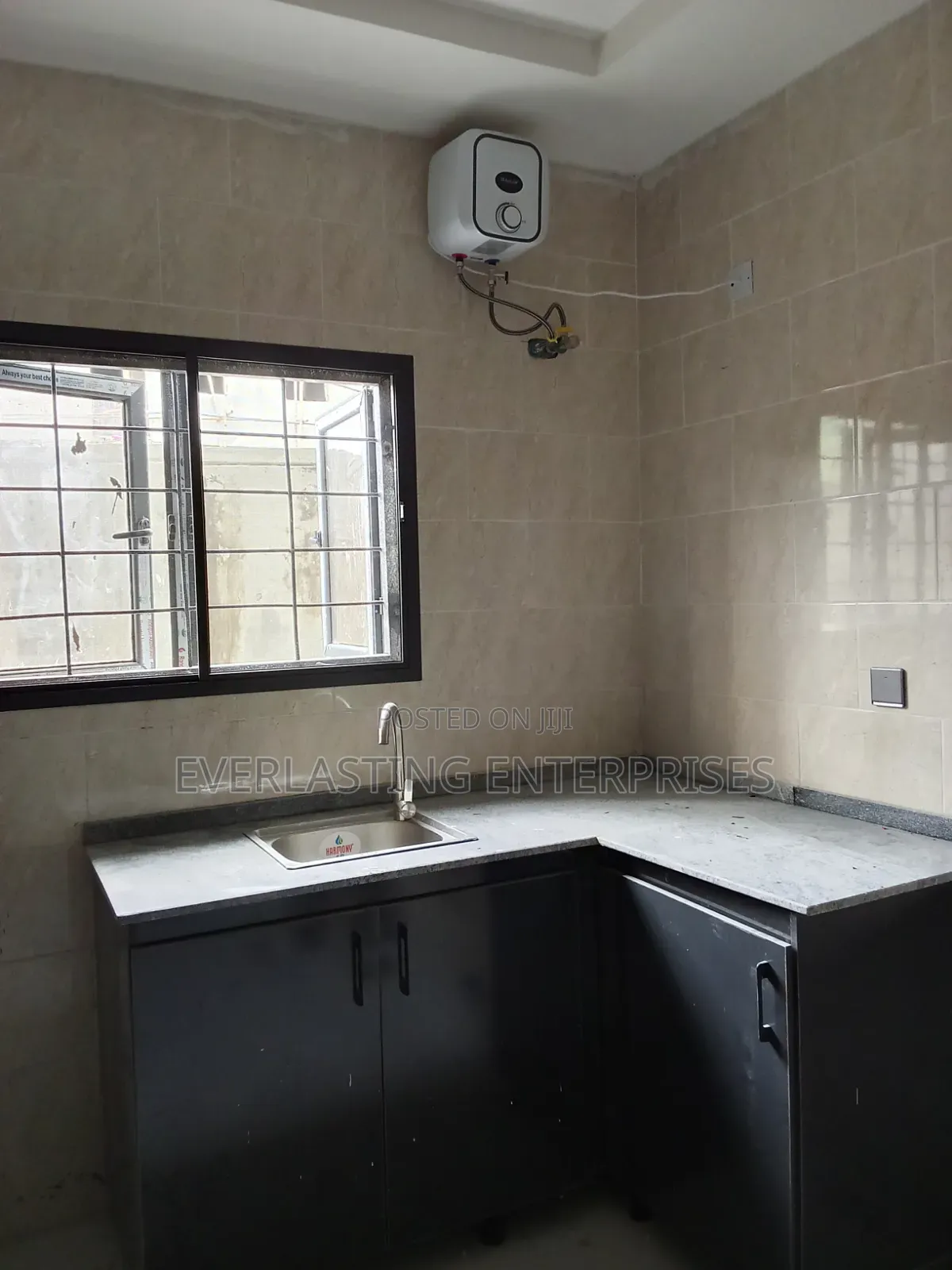 2bdrm Duplex in Ushafa for rent