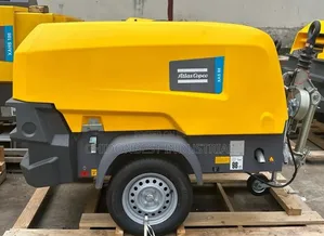 MOBILE Copco Air Compressor 3 Cylinder 185Cm 7/8 Bar