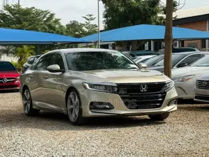 Honda Accord 2019 Gold