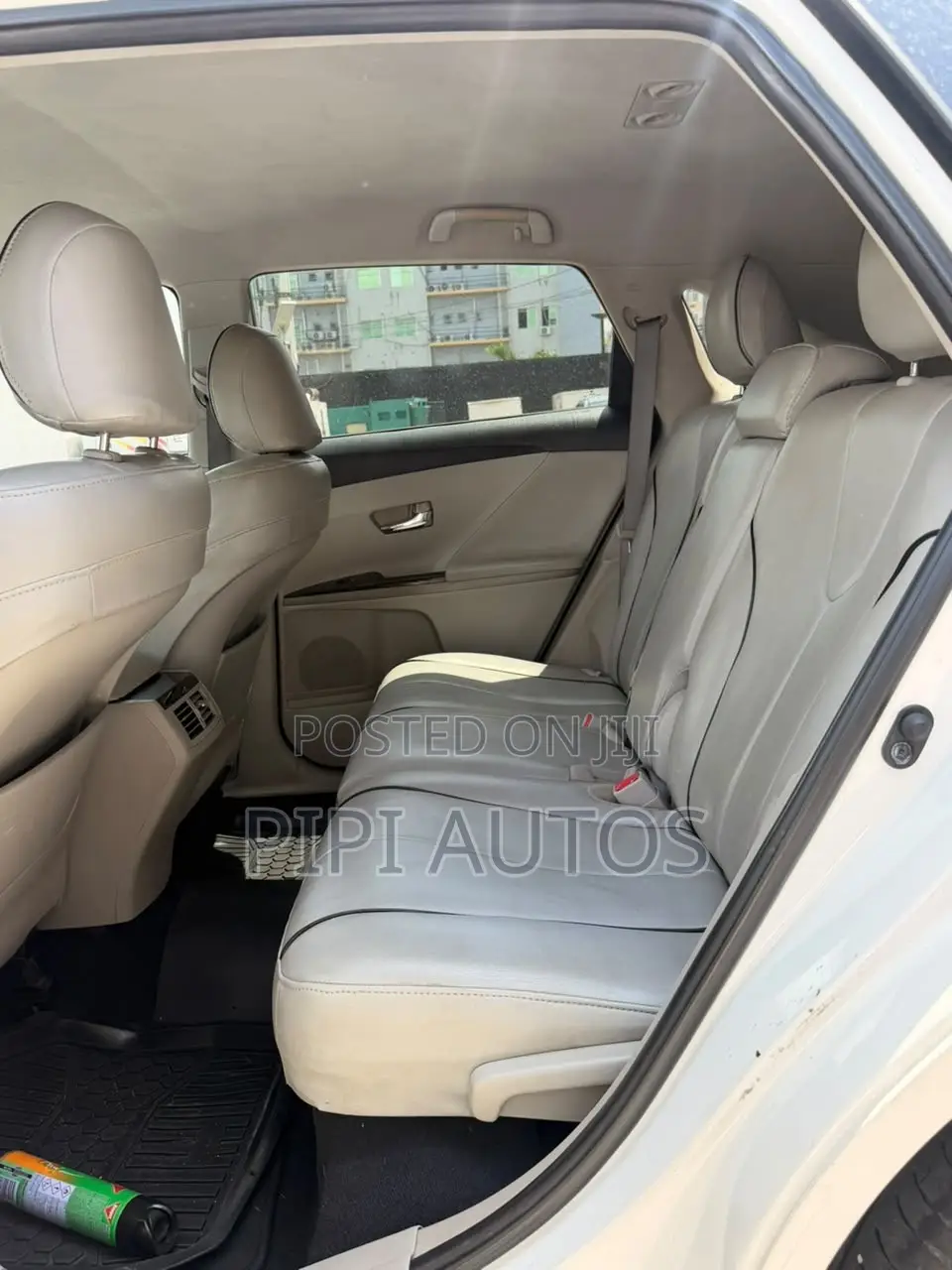 Toyota Venza 2011 White