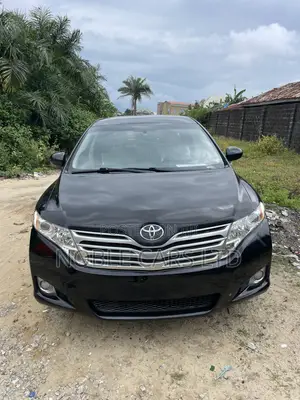 Toyota Venza XLE 2011 Black