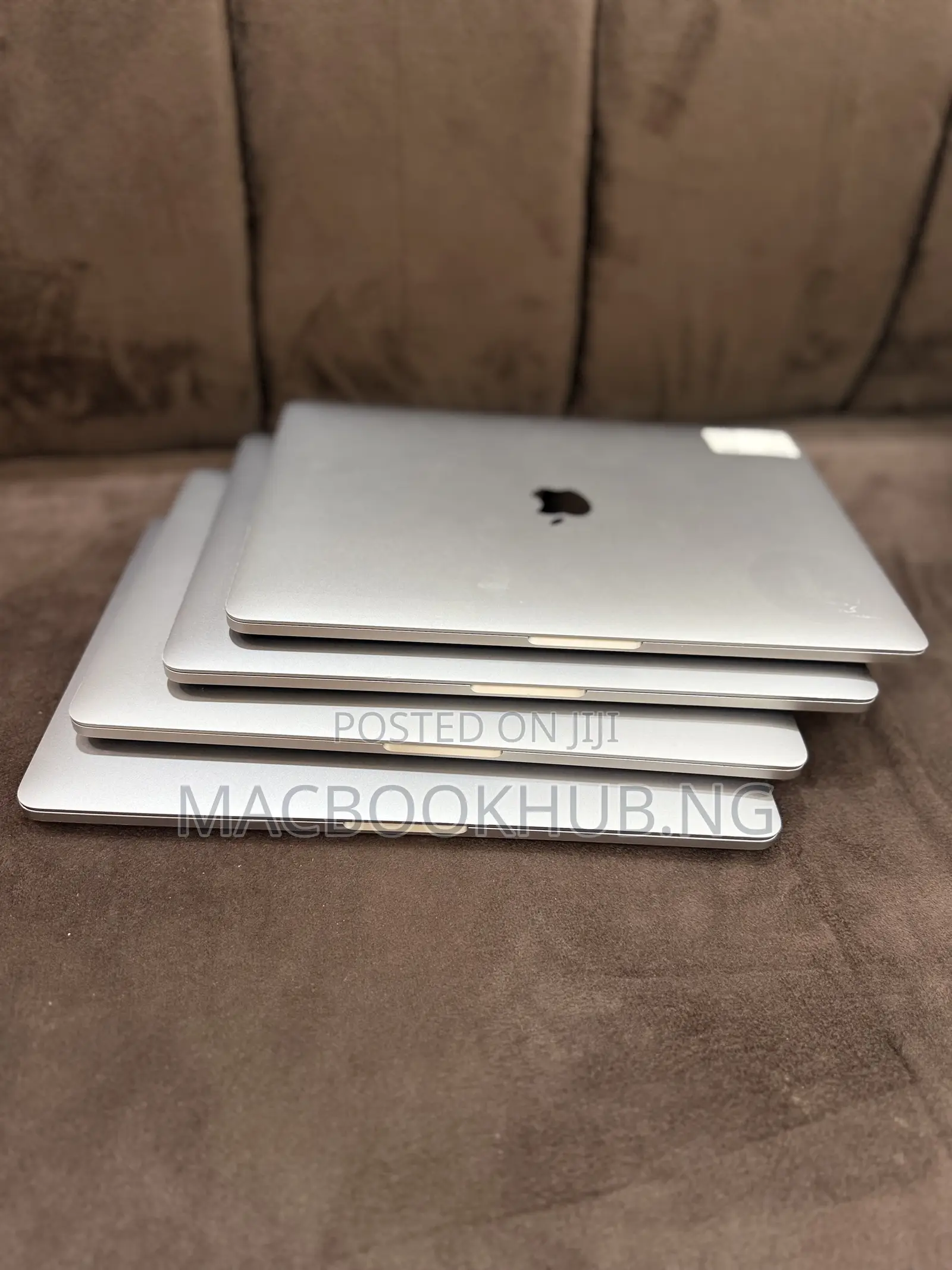Laptop Apple MacBook Pro 2020 32GB Intel Core i7 SSHD (Hybrid) 1T