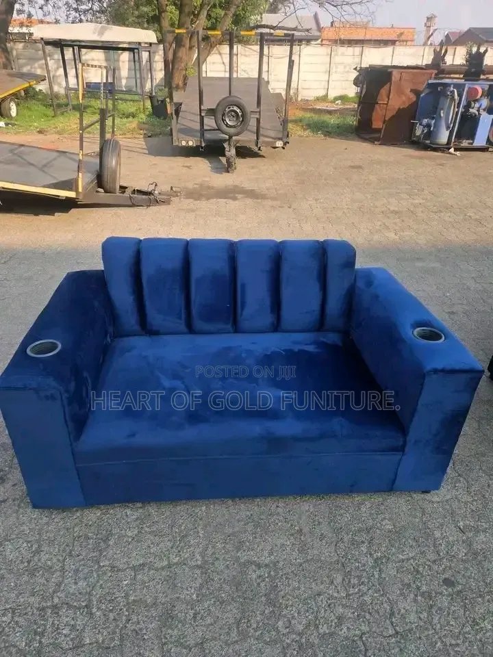 2 Seater With Throw Pillow