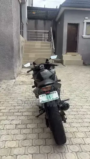 Kawasaki 2012 Black