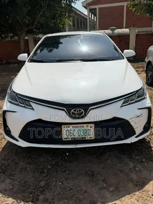 Toyota Corolla 2020 White