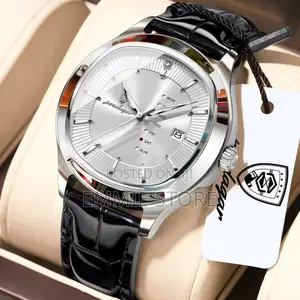 Pledagar Leather Wrist Watch