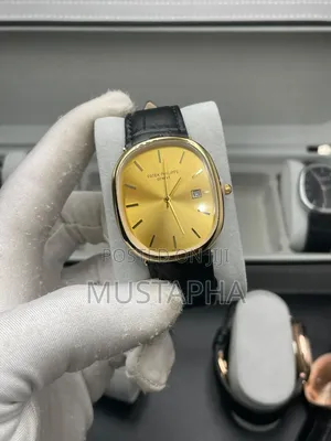 MOVADO Wristwatch