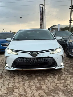 Toyota Corolla 2022 White