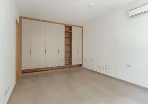 3bdrm Apartment in Old Ikoyi for rent