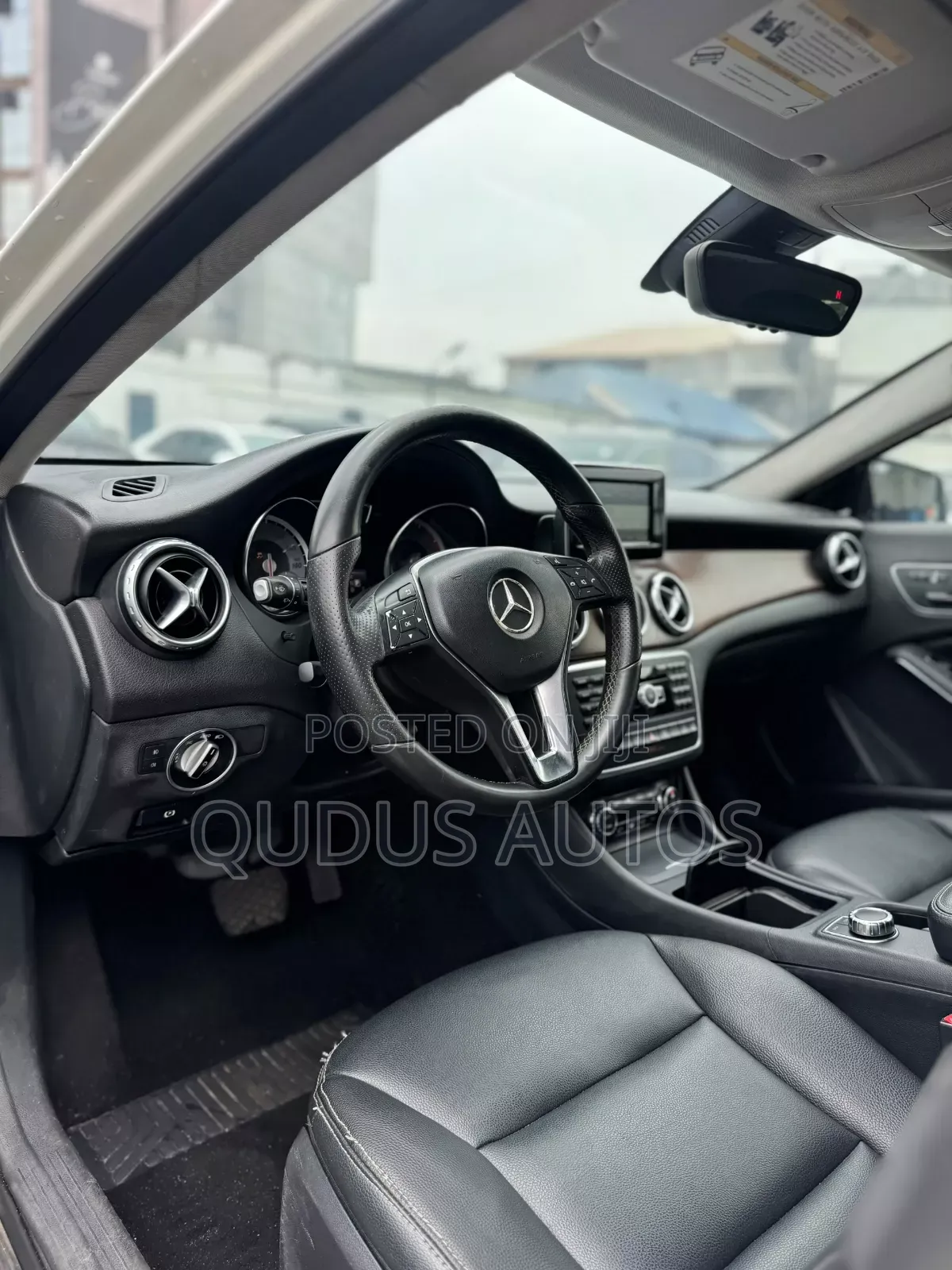 Mercedes-Benz GLA 250 2016 White
