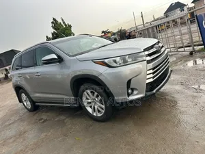 Toyota Highlander 2017 Gray