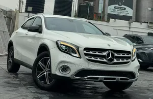Mercedes-Benz GLA 250 2016 White