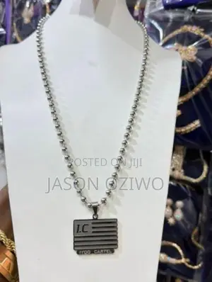 Iyoo Cartel Chain