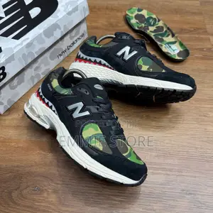 New Balance Sneakers