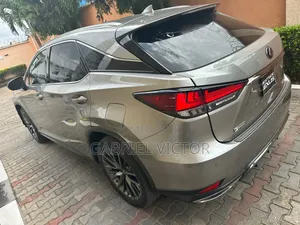 Lexus RX 350 4WD 2021 Gold