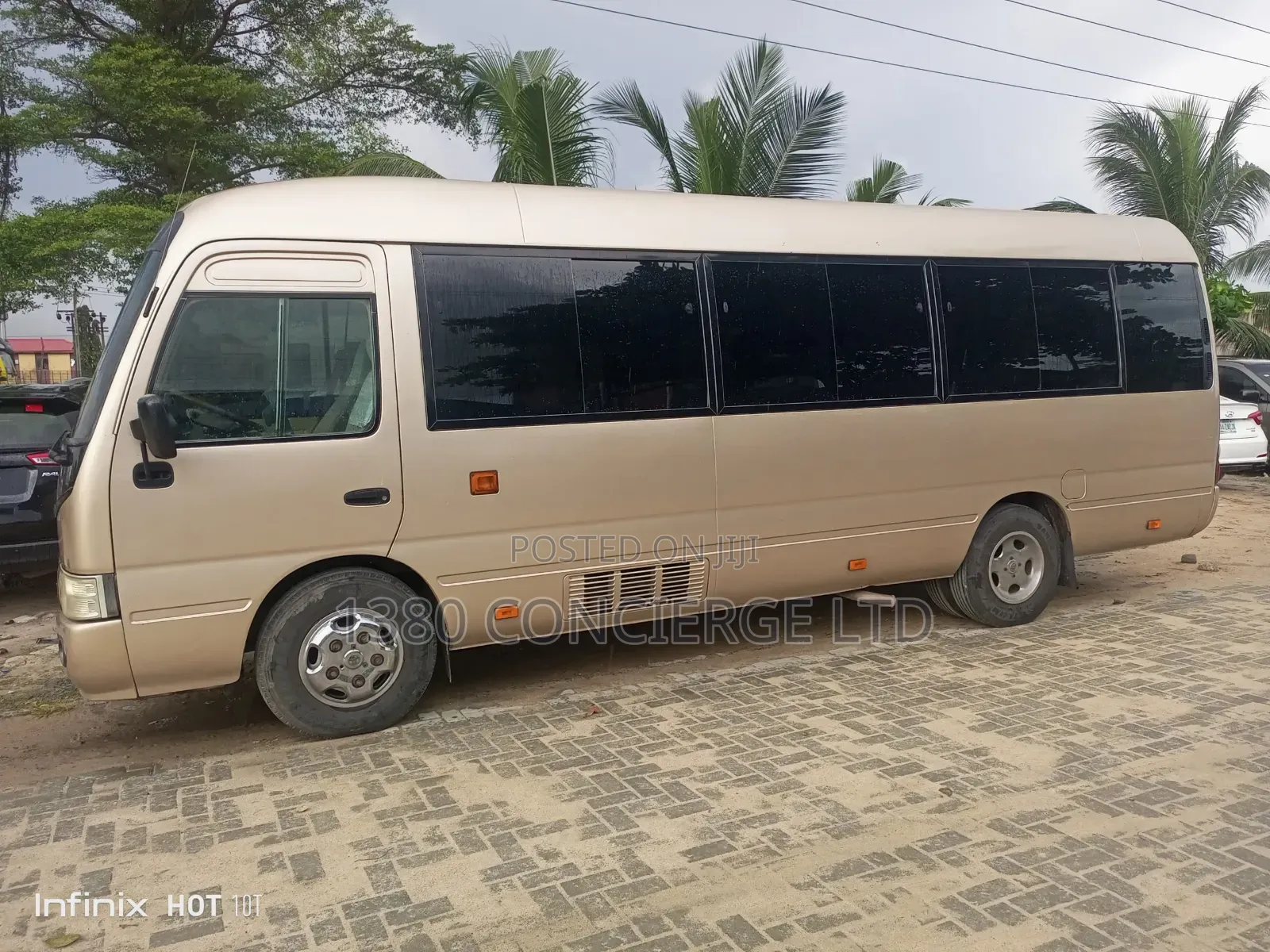 Toyota Coaster 2012 Gold